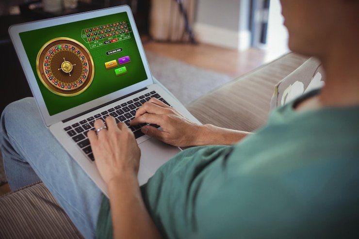 Egypt's Book of Mystery slot interface on angkanet sdy showing reels and paylines